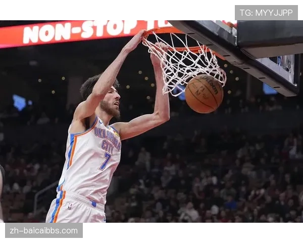 霍姆格伦二十四分九篮板 雷霆内线搭档威廉姆斯